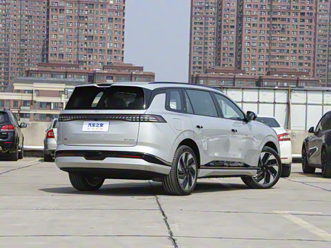 2025款 636Ultra如奕版 5座 2025款 636Ultra如奕版 5座