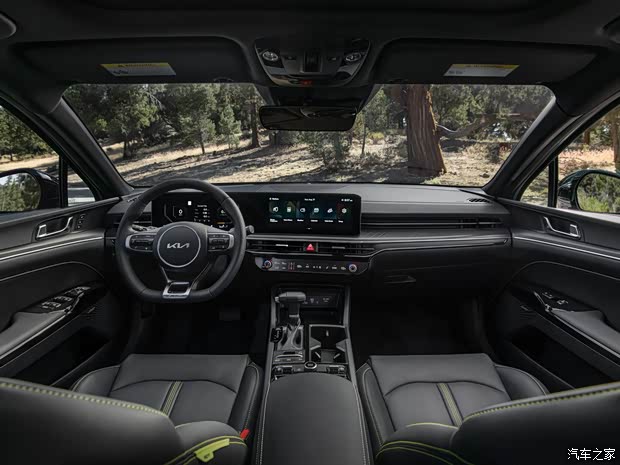 起亞(進口) 起亞K5(進口) 2024款 基本型