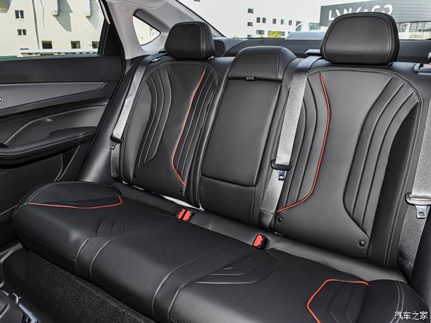 吉利汽车 缤瑞 2024款 缤瑞COOL 1.5T DCT龙腾版 吉利汽车 缤瑞 2024款 缤瑞COOL 1.5T DCT龙腾版