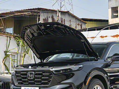 2024款 240TURBO 两驱锋尚版 5座 2024款 240TURBO 两驱锋尚版 5座