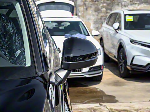 2024款 240TURBO 两驱锋尚版 5座 2024款 240TURBO 两驱锋尚版 5座