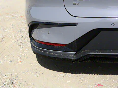 2025款 EV 智驾版 506KM尊贵型 2025款 EV 智驾版 506KM尊贵型