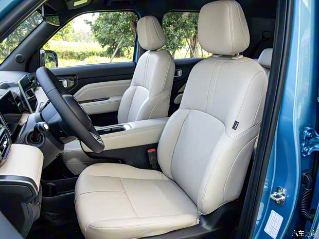 上汽通用五菱 宝骏悦也Plus 2024款 基本型 上汽通用五菱 宝骏悦也Plus 2024款 基本型