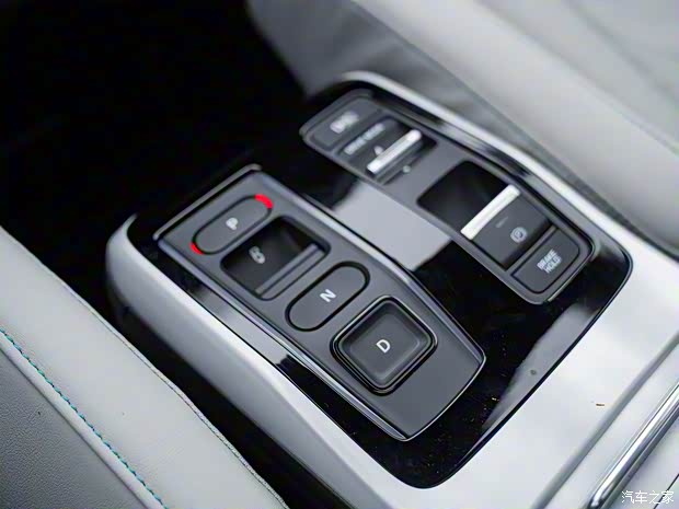 广汽本田 e:NP2 极湃2 2024款 高配版 广汽本田 e:NP2 极湃2 2024款 高配版