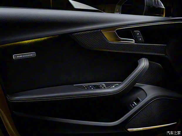 Audi Sport 奥迪RS 4 2024款 RS4 Avant edition 25 years Audi Sport 奥迪RS 4 2024款 RS4 Avant edition 25 years