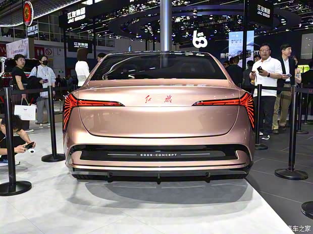 一汽红旗 红旗E009 2024款 基本型 一汽红旗 红旗E009 2024款 基本型