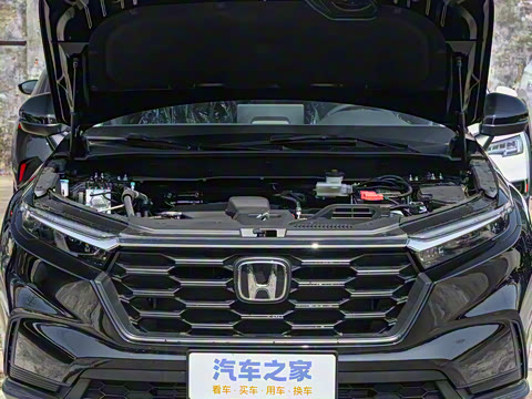 2024款 240TURBO 两驱锋尚版 5座 2024款 240TURBO 两驱锋尚版 5座