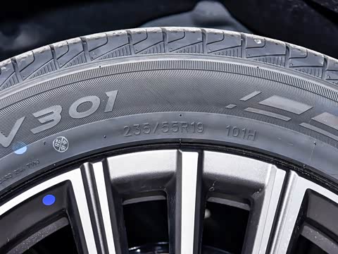 2025款 冠军版 1.5T DCT冠军PRO 7座 2025款 冠军版 1.5T DCT冠军PRO 7座