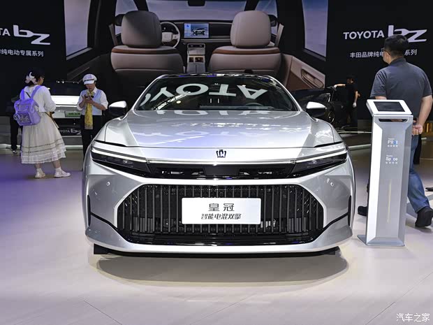 丰田(进口) 皇冠(进口) 2024款 Sedan