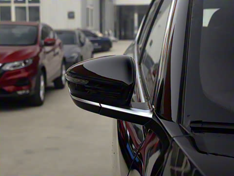 2025款 冠军版 1.5T DCT冠军MAX 5座 2025款 冠军版 1.5T DCT冠军MAX 5座