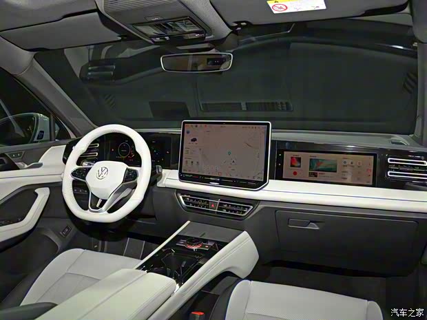 上汽大眾 途觀L 2024款 PRO 330TSI 兩驅(qū)智領(lǐng)版