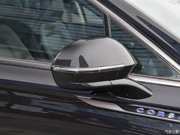 长安林肯 冒险家 2024款 1.5T 两驱尊享版 长安林肯 冒险家 2024款 1.5T 两驱尊享版