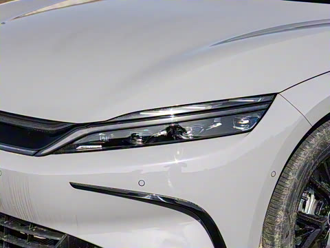 2025款 DM-i 智驾版 125KM精英型 2025款 DM-i 智驾版 125KM精英型