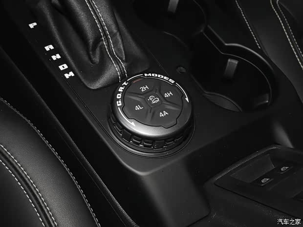 江鈴福特 福特烈馬 2024款 2.3T 長灘大腳越野版