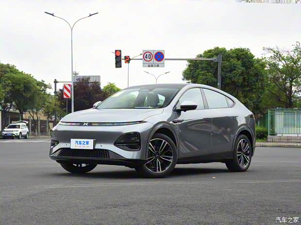 小鹏汽车 小鹏G6 2024款 580 长续航 Plus 小鹏汽车 小鹏G6 2024款 580 长续航 Plus