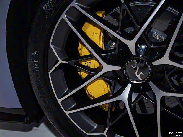 仰望 仰望U7 2024款 高配版