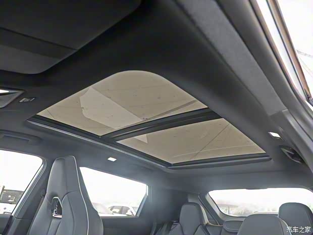 东风乘用车 风神L7新能源 2024款 205 Plus 东风乘用车 风神L7新能源 2024款 205 Plus