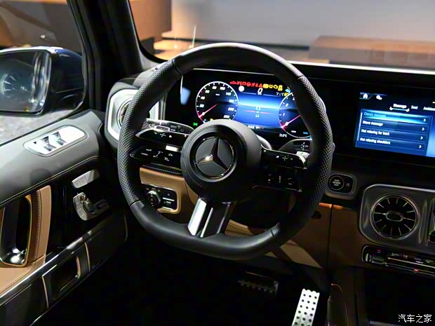 奔驰(进口) 奔驰G级 2025款 G 500 奔驰(进口) 奔驰G级 2025款 G 500