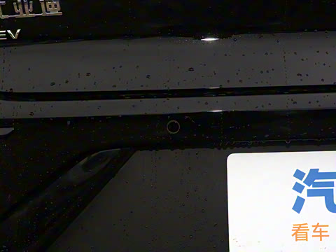 2025款 EV 智驾版 701KM激光雷达尊享型 2025款 EV 智驾版 701KM激光雷达尊享型