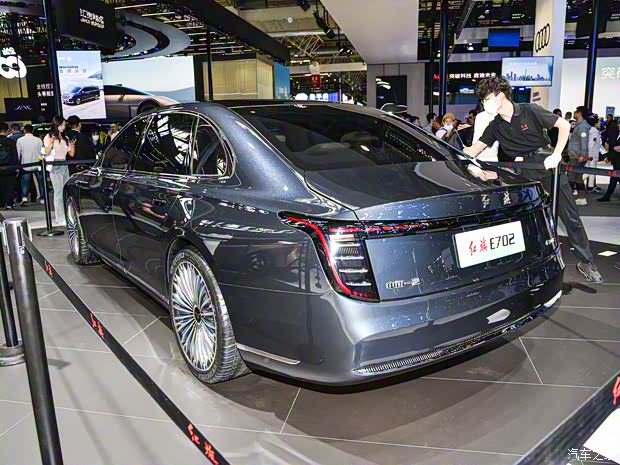 一汽红旗 红旗E702 2024款 试装车 一汽红旗 红旗E702 2024款 试装车