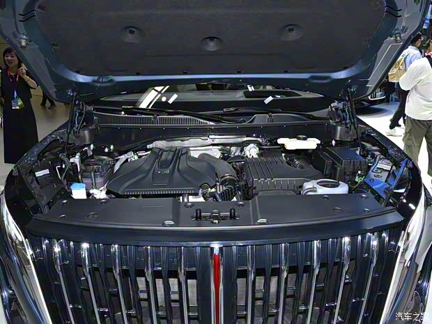 一汽红旗 红旗HS7 PHEV 2024款 基本型 6座 一汽红旗 红旗HS7 PHEV 2024款 基本型 6座