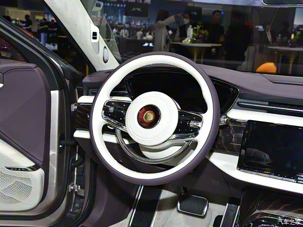 一汽红旗 红旗国雅 2024款 4.0T