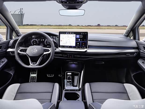 大众(进口) 高尔夫(进口) 2024款 旅行车 R-Line  大众(进口) 高尔夫(进口) 2024款 旅行车 R-Line