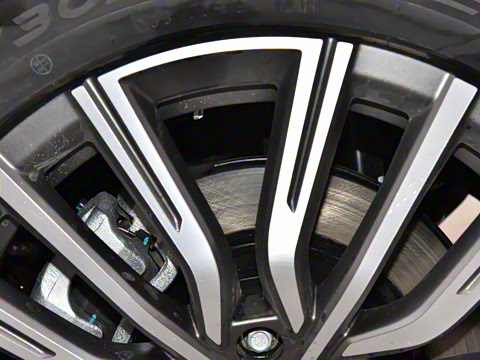 2025款 冠军版 1.5T DCT冠军MAX+ 5座 2025款 冠军版 1.5T DCT冠军MAX+ 5座