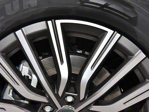 2025款 冠军版 1.5T DCT冠军MAX+ 5座 2025款 冠军版 1.5T DCT冠军MAX+ 5座