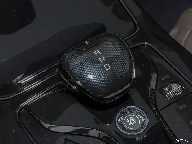 比亞迪 漢 2024款 DM-i 121KM 尊貴型