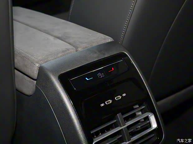 上汽大眾 途觀L 2024款 PRO 380TSI 四驅(qū)R-Line智尊版