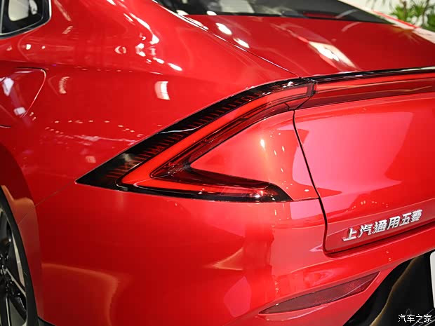 上汽通用五菱 五菱星光 2024款 共創(chuàng)版 510 進階型