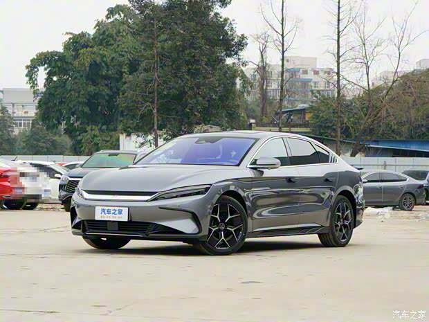 比亞迪 漢 2024款 EV 榮耀版 605KM前驅(qū)尊貴型