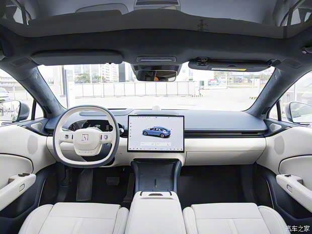 极氪 极氪007 2024款 后驱智驾版 100kWh