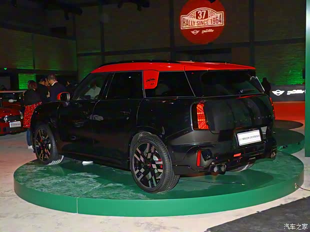 MINI JCW MINI JCW COUNTRYMAN 2024款 2.0T JOHN COOPER WORKS