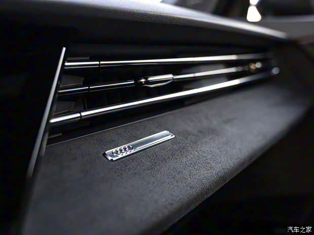 奧迪(進口) 奧迪S3 2025款 S3 Sedan