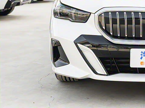 2025款 525Li M运动套装 2025款 525Li M运动套装