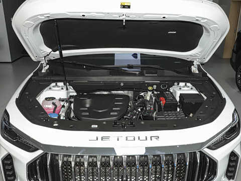 2025款 冠军版 1.5T DCT冠军MAX+ 7座 2025款 冠军版 1.5T DCT冠军MAX+ 7座