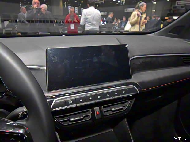 上汽集团 MG 3 2024款 基本型 上汽集团 MG 3 2024款 基本型