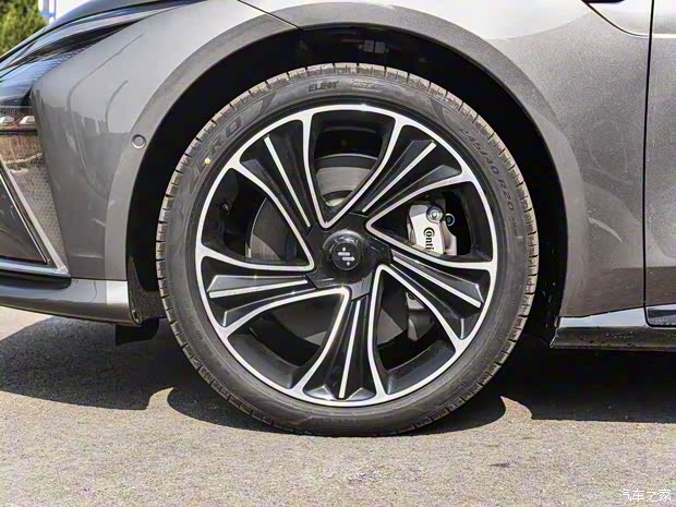 智己汽車 智己L7 2024款 后驅(qū)版