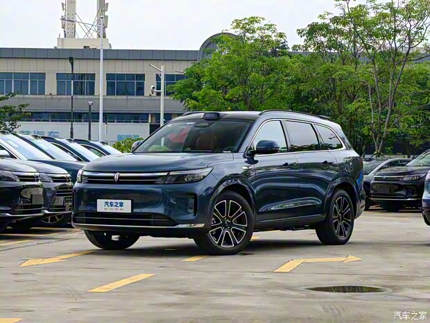 AITO 問界 問界M7 2024款 煥新版 1.5T 智駕四驅(qū)Max版 6座