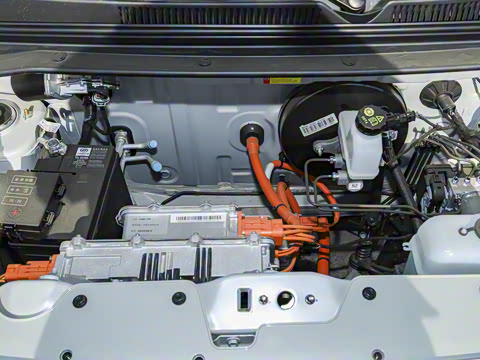 2025款 四门版 进阶款 2025款 四门版 进阶款