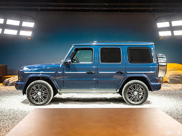 奔驰(进口) 奔驰G级 2025款 G 500 奔驰(进口) 奔驰G级 2025款 G 500