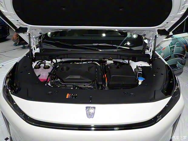 上汽集团 荣威D5X DMH 2024款 1.5T 顶配 上汽集团 荣威D5X DMH 2024款 1.5T 顶配