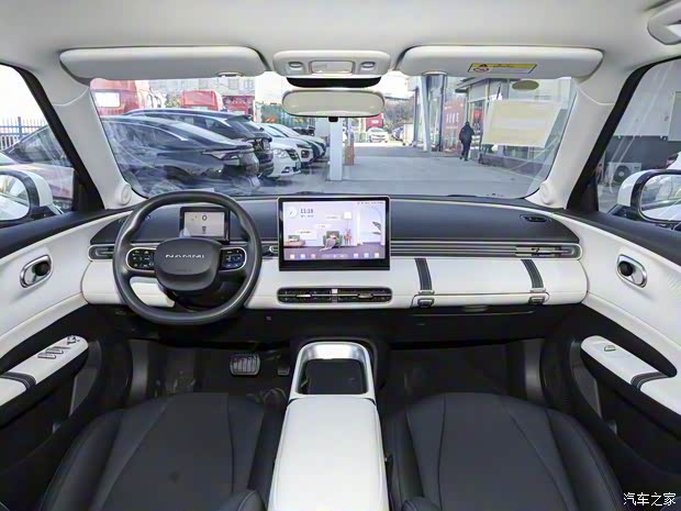 东风汽车 纳米01 2024款 330 Air 东风汽车 纳米01 2024款 330 Air