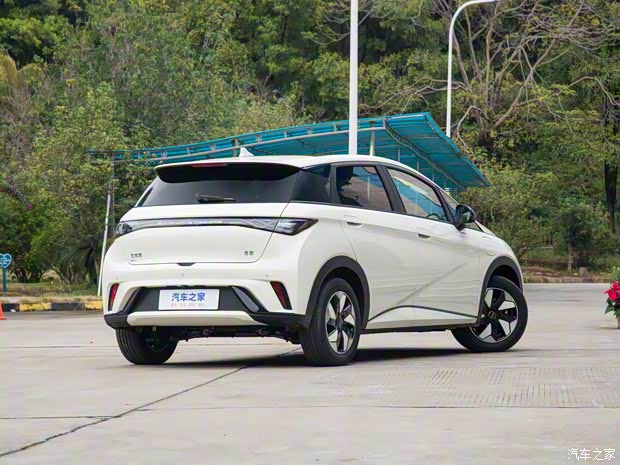 比亞迪 海豚 2024款 榮耀版 420km 時(shí)尚版