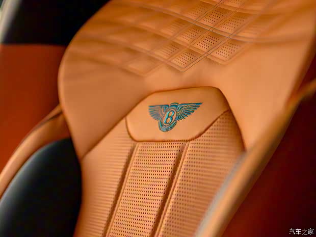 賓利 添越 2024款 4.0T V8 長(zhǎng)軸距MULLINER版