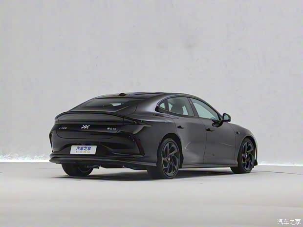 智己汽車 智己L6 2024款 雙電機(jī)