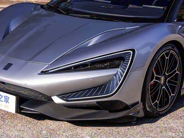 仰望 仰望U9 2023款 四电机 仰望 仰望U9 2023款 四电机