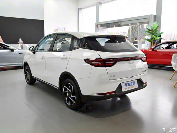 合眾汽車 哪吒AYA 2023款 改款 401 Lite